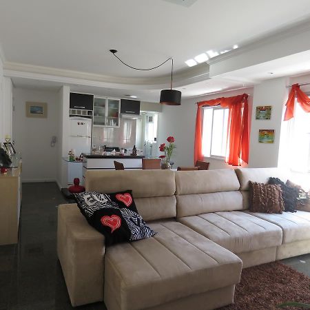 Apartamento Na Praia Dos Ingleses Apartment ฟลอเรียนอโปลิส ภายนอก รูปภาพ