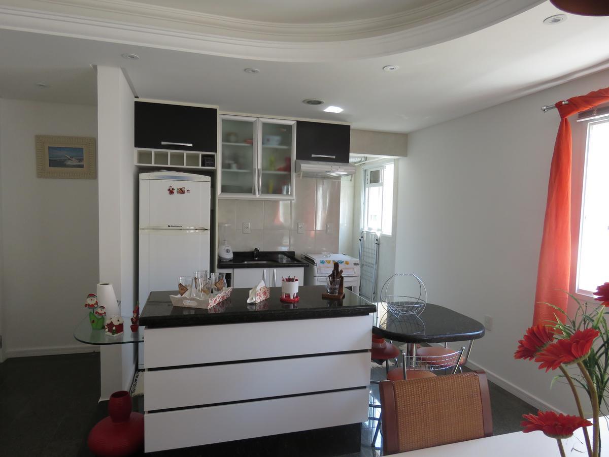 Apartamento Na Praia Dos Ingleses Apartment ฟลอเรียนอโปลิส ภายนอก รูปภาพ